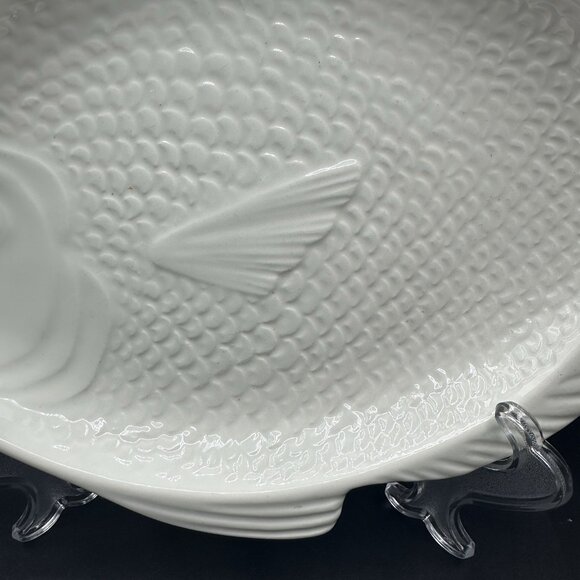 Fish Shaped Ceramic Platter Whittier Pottery USA 1979 Vintage 11in - Picture 3 of 10